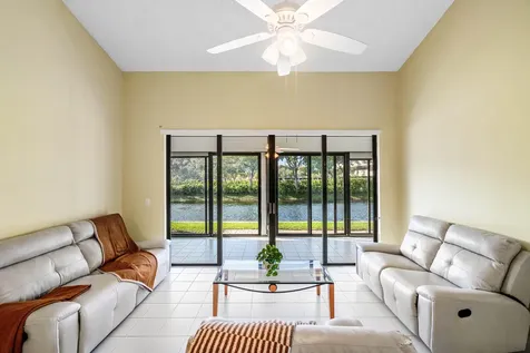 8328 Waterline Drive Boynton Beach FL 33472