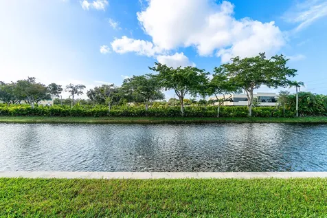 8328 Waterline Drive Boynton Beach FL 33472