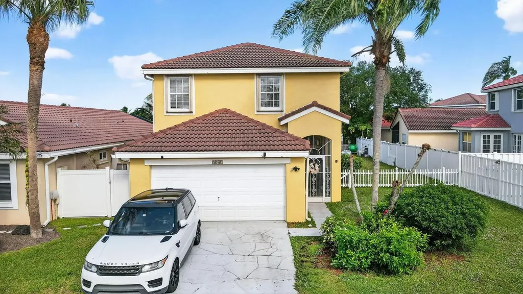 7745 Springfield Lake Drive Lake Worth FL 33467