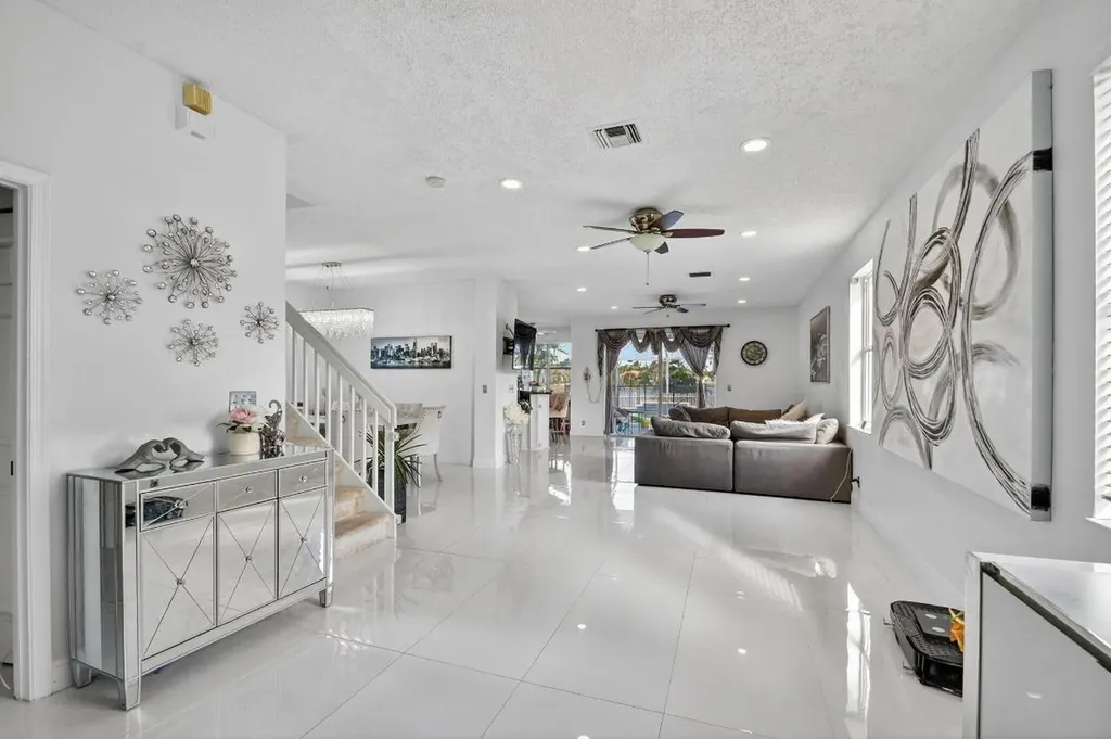 7745 Springfield Lake Drive Lake Worth FL 33467