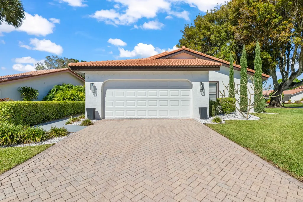 5545 Lakeview Mews Terrace Boynton Beach FL 33437