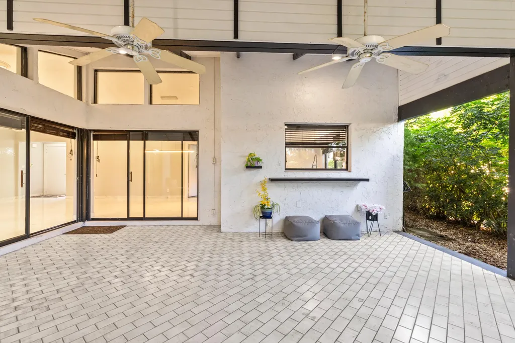 5545 Lakeview Mews Terrace Boynton Beach FL 33437