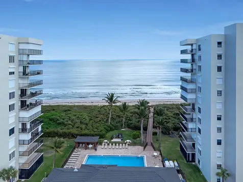 4200 N Highway A1a Hutchinson Island FL 34949