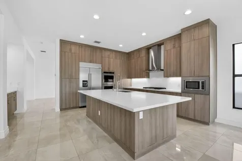 9087 Chauvet Way Boca Raton FL 33496