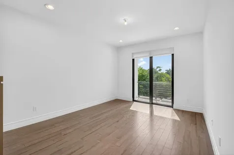 9087 Chauvet Way Boca Raton FL 33496