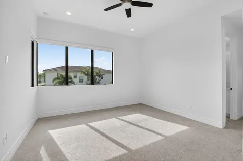 9087 Chauvet Way Boca Raton FL 33496