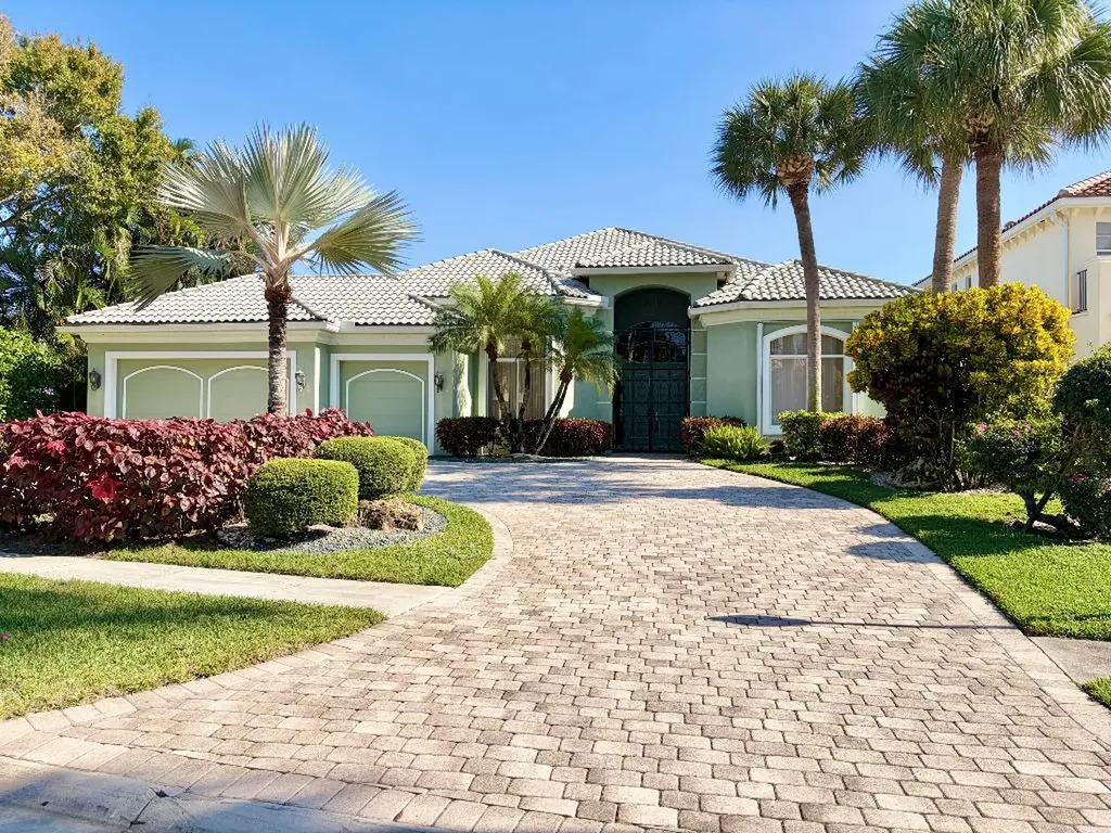 16530 Senterra Drive Delray Beach FL 33484