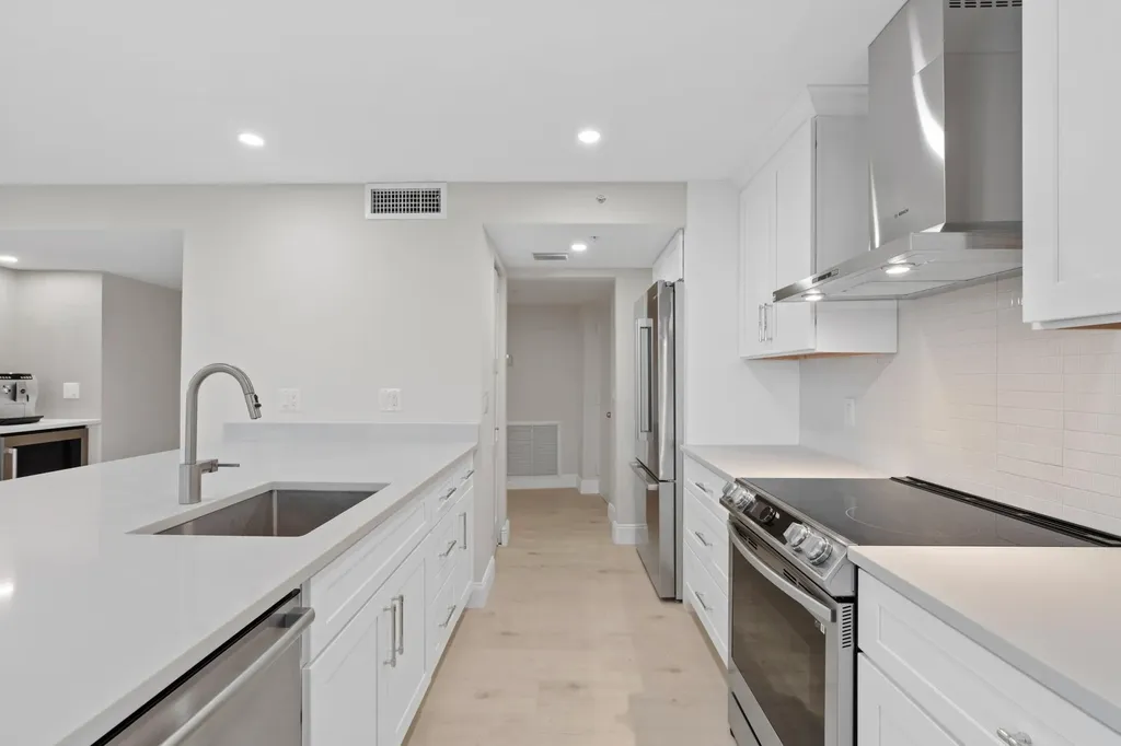 3360 S Ocean Boulevard Palm Beach FL 33480
