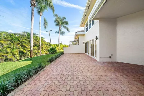 5174 Windsor Parke Drive Boca Raton FL 33496