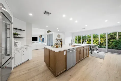 5174 Windsor Parke Drive Boca Raton FL 33496
