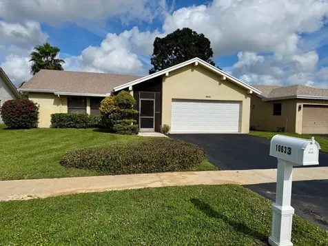 10633 Greenbriar Court Boca Raton FL 33498