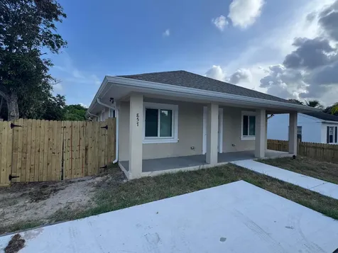 857 W 3rd Street Riviera Beach FL 33404