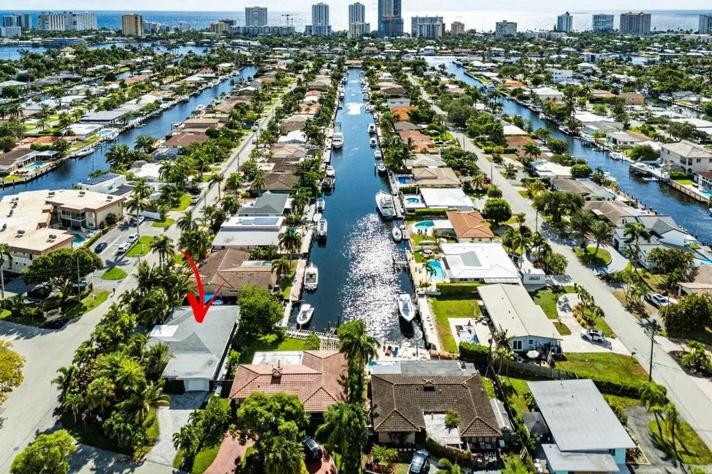 2200 SE 9th Street Pompano Beach FL 33062