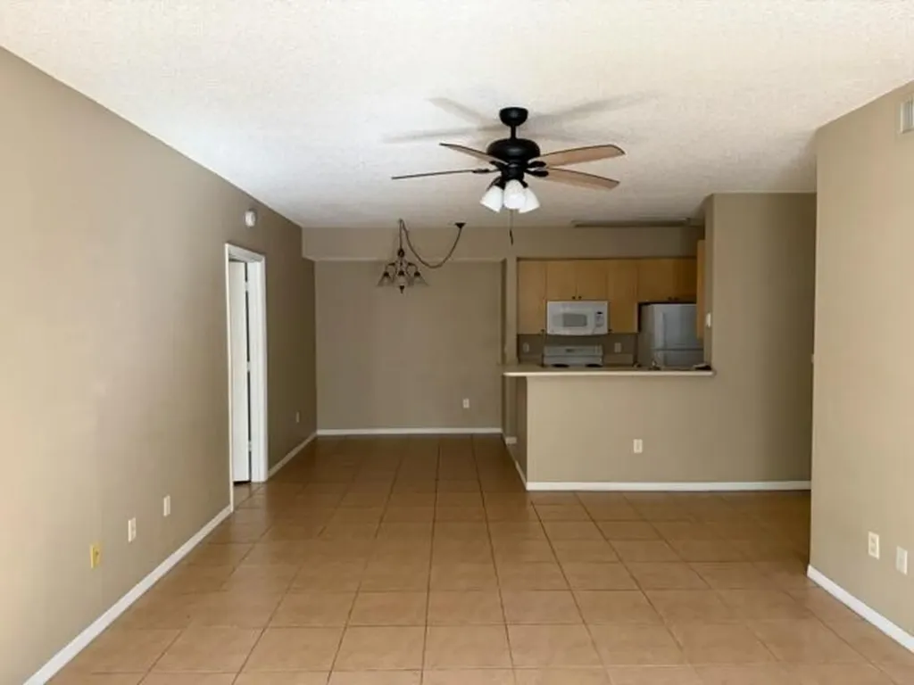 5016 Lantana Road Lake Worth FL 33463