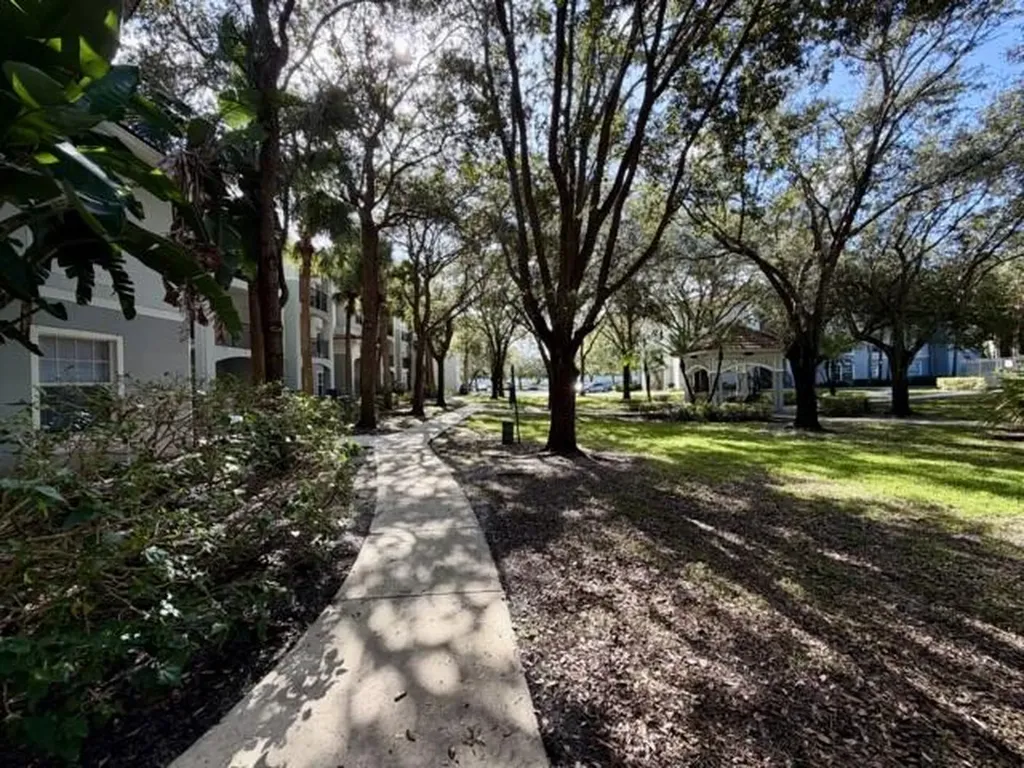 5016 Lantana Road Lake Worth FL 33463