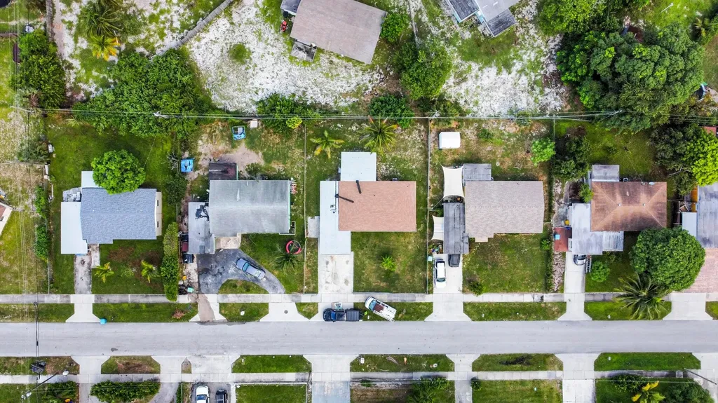 133 NW 14th Avenue Boynton Beach FL 33435