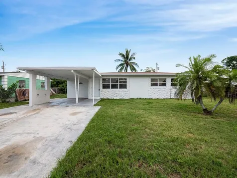 133 NW 14th Avenue Boynton Beach FL 33435