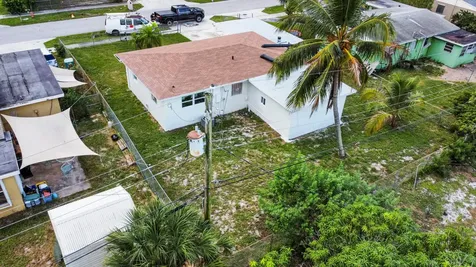 133 NW 14th Avenue Boynton Beach FL 33435