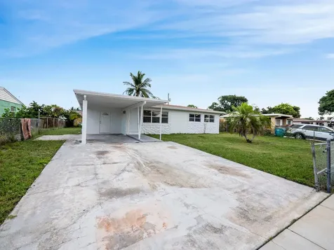 133 NW 14th Avenue Boynton Beach FL 33435