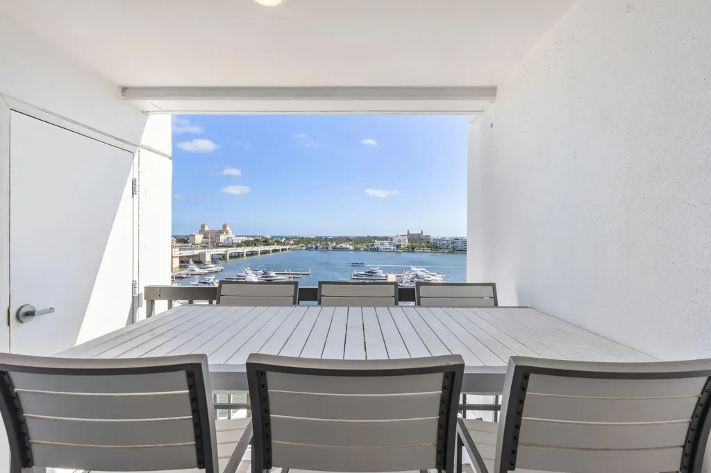 400 N Flagler Drive West Palm Beach FL 33401