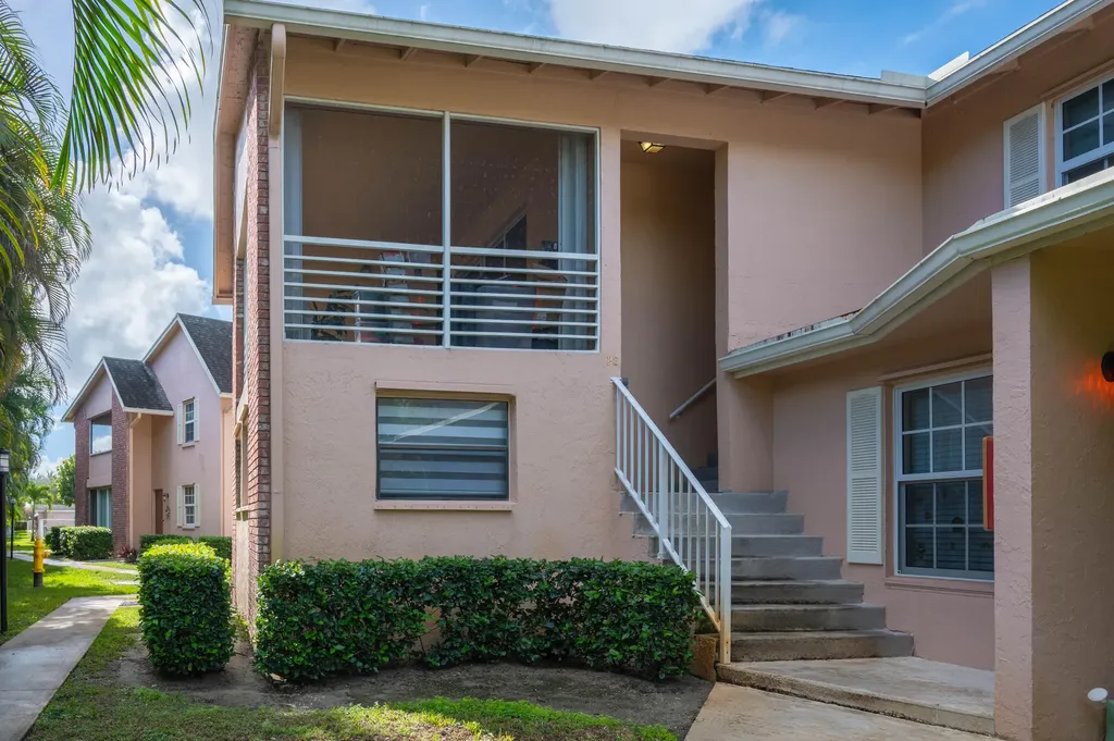 12416 Alternate A1a Palm Beach Gardens FL 33410