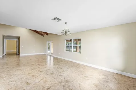 4572 White Cedar Lane Delray Beach FL 33445