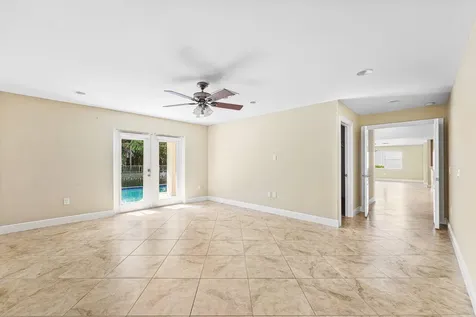 4572 White Cedar Lane Delray Beach FL 33445