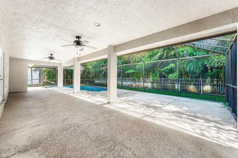 4572 White Cedar Lane Delray Beach FL 33445