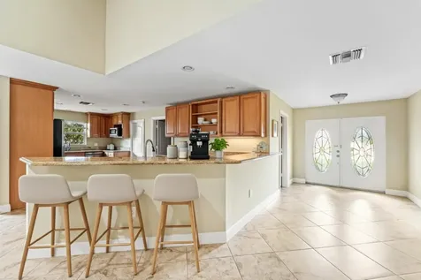 4572 White Cedar Lane Delray Beach FL 33445