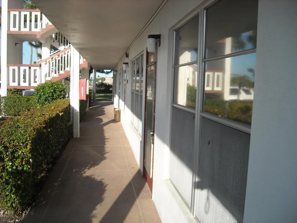 103 Greenbrier C West Palm Beach FL 33417