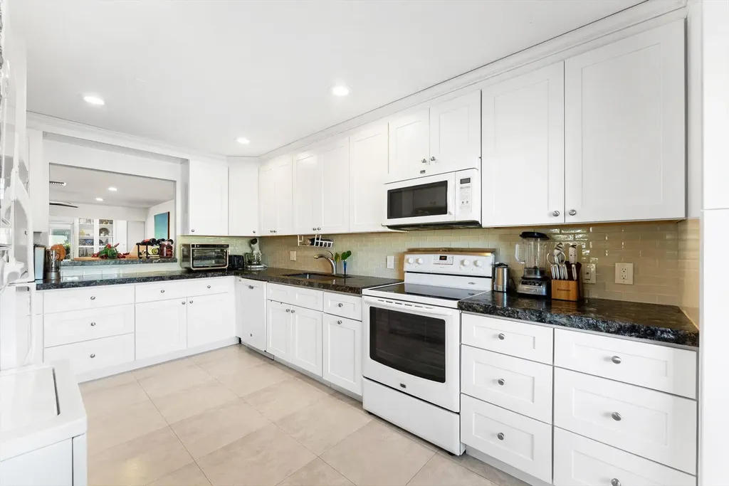 1940 NW 13th Street Delray Beach FL 33445