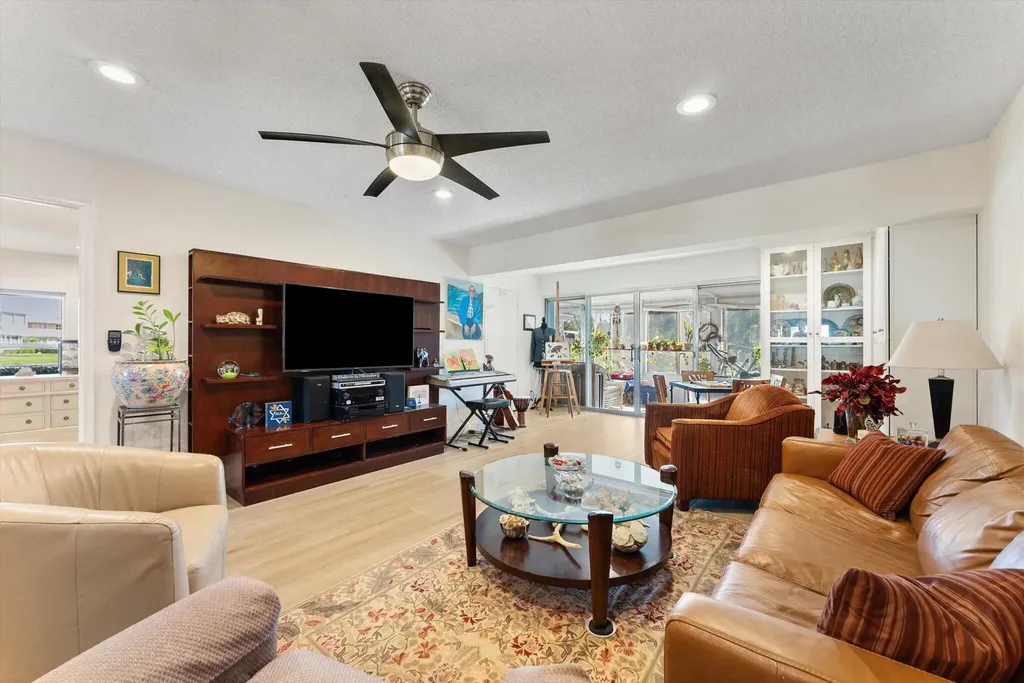 1940 NW 13th Street Delray Beach FL 33445
