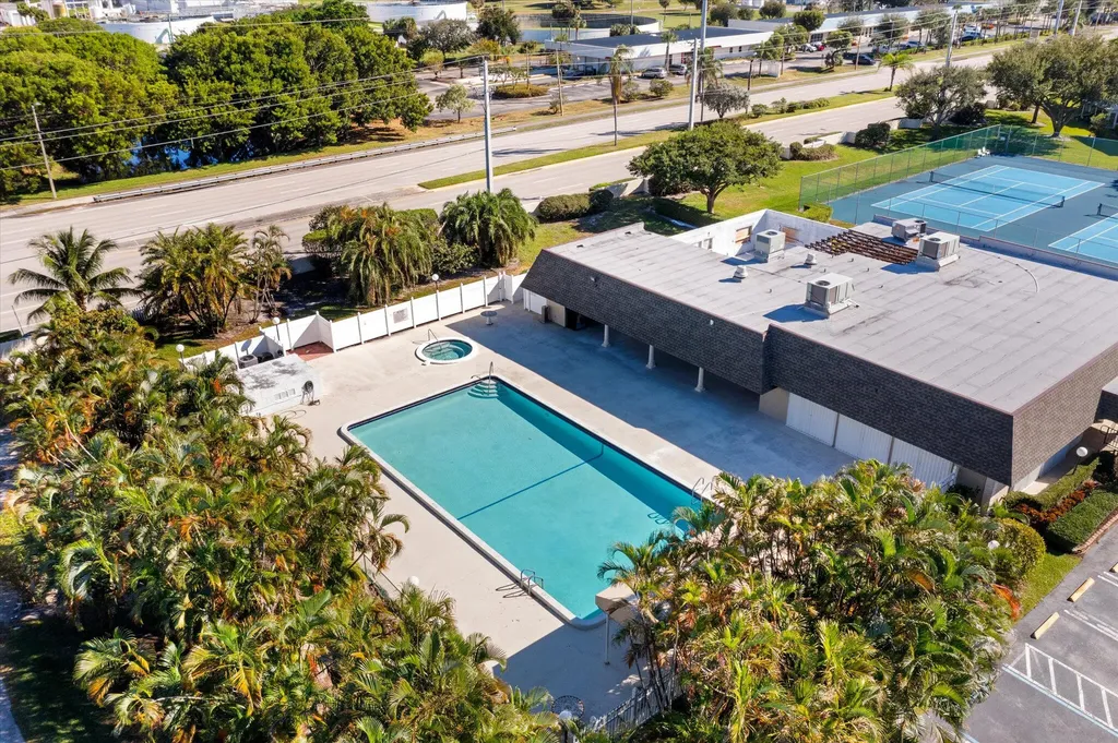 1940 NW 13th Street Delray Beach FL 33445