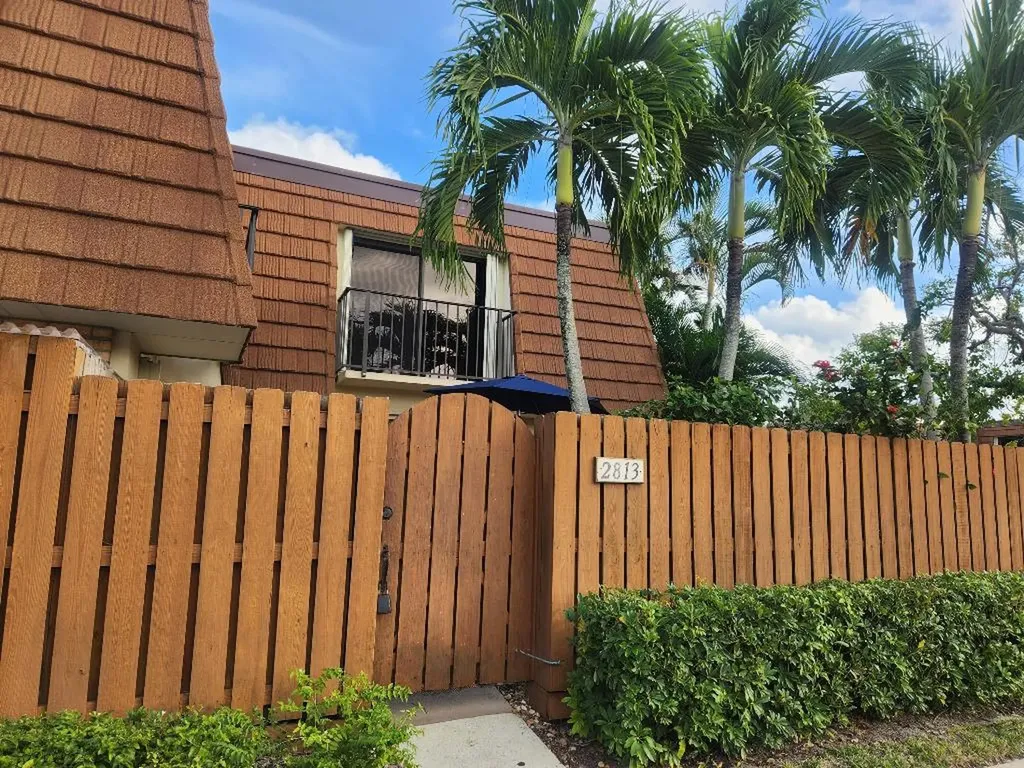 2813 28th Court Jupiter FL 33477