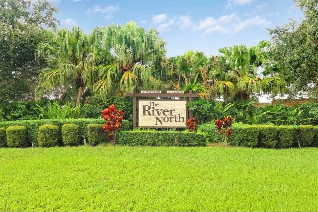 2813 28th Court Jupiter FL 33477