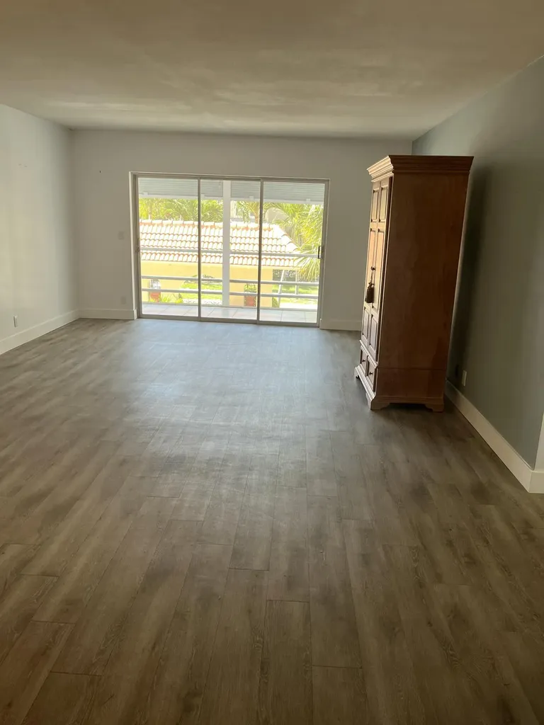 331 SW 8th Street Boca Raton FL 33432