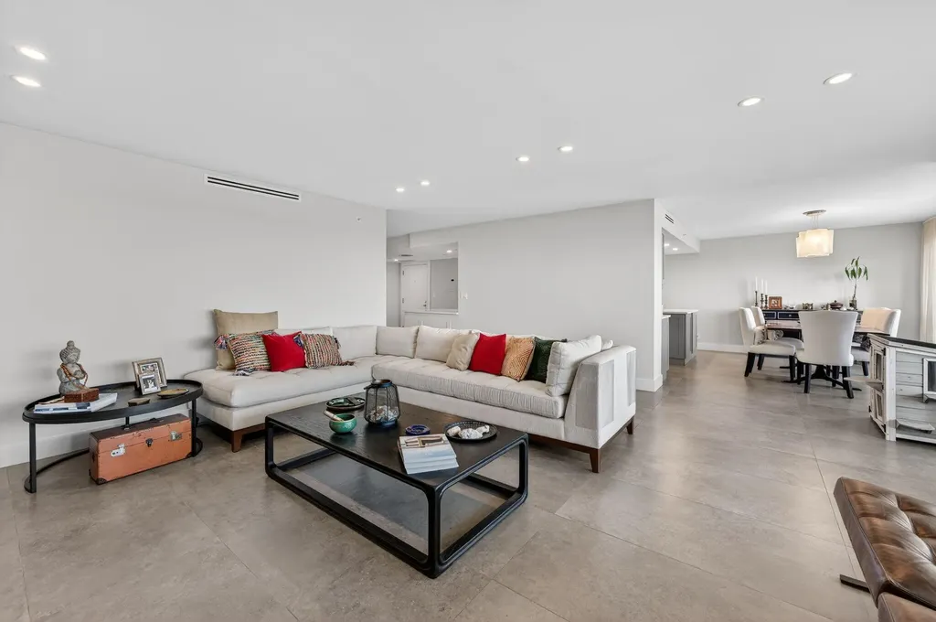 4301 N Ocean Boulevard Boca Raton FL 33431