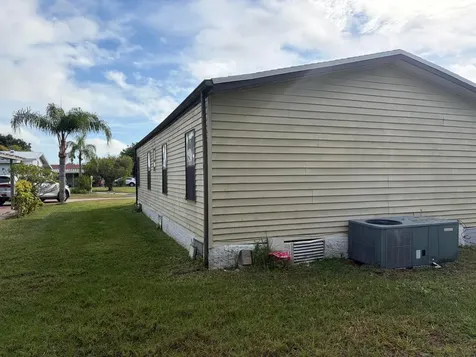 202 Travis Cay Place Fort Pierce FL 34982