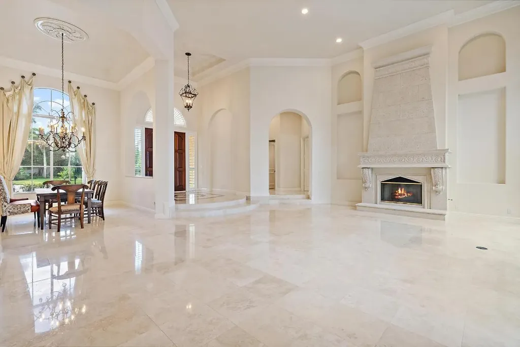 8500 Egret Lakes Lane West Palm Beach FL 33412