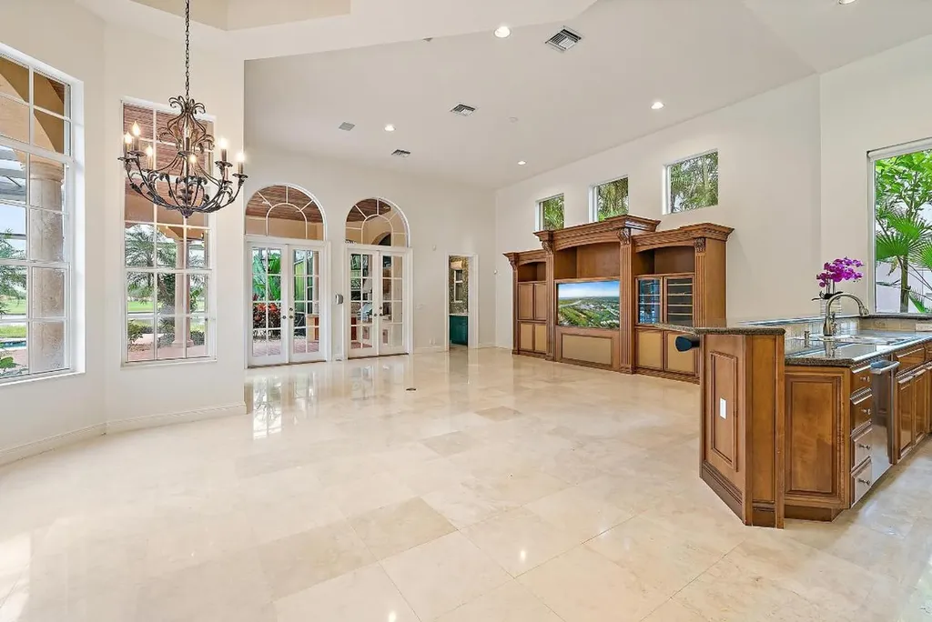 8500 Egret Lakes Lane West Palm Beach FL 33412
