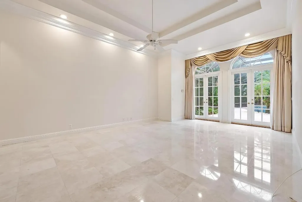 8500 Egret Lakes Lane West Palm Beach FL 33412