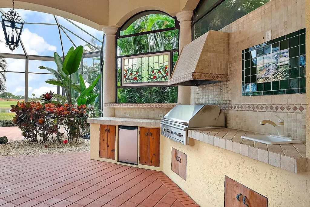 8500 Egret Lakes Lane West Palm Beach FL 33412