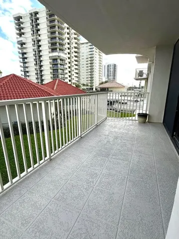 5480 N Ocean Drive Singer Island FL 33404