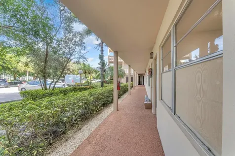 3003 Portofino Isle Coconut Creek FL 33066