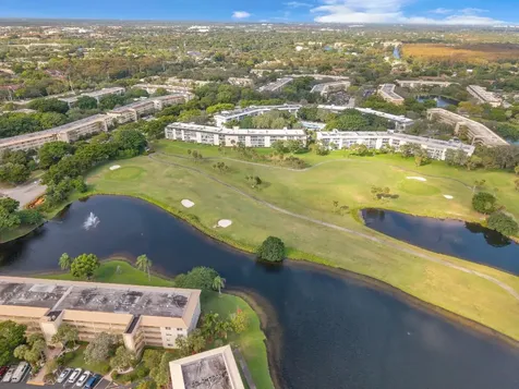 3003 Portofino Isle Coconut Creek FL 33066