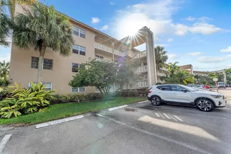 3003 Portofino Isle Coconut Creek FL 33066