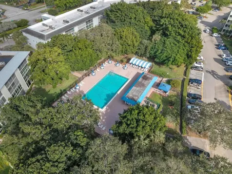 3003 Portofino Isle Coconut Creek FL 33066