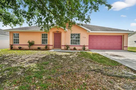 1218 SW Century Avenue Port St Lucie FL 34953