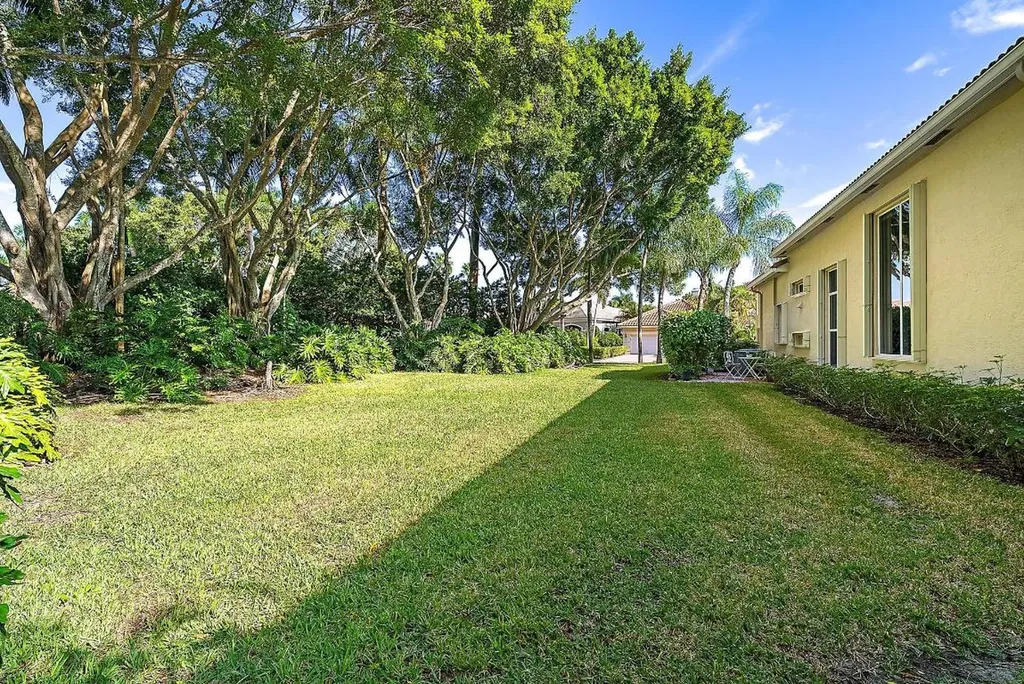 7713 Sandhill Court West Palm Beach FL 33412