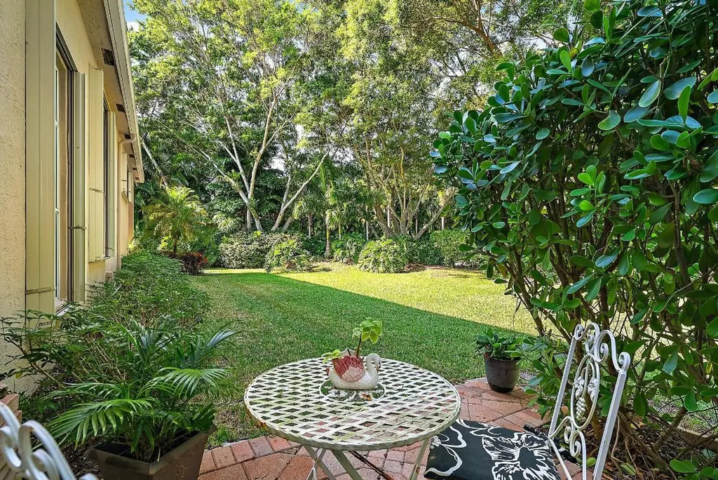 7713 Sandhill Court West Palm Beach FL 33412